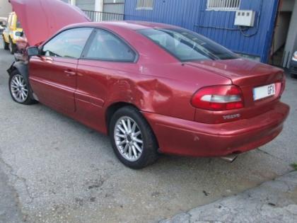 VOLVO C70 BENZIN 05/1999 2750Euro