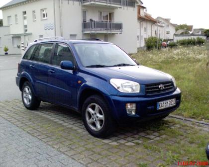 Toyota RAV4 2. 0 4x4 Special Allrad mit Klima SD