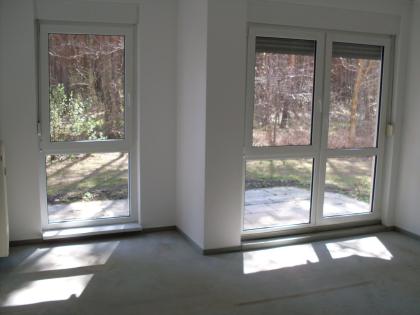 Schöne 2 Zi. Wohnung im DG bei Berlin nahe Wald zu vermieten