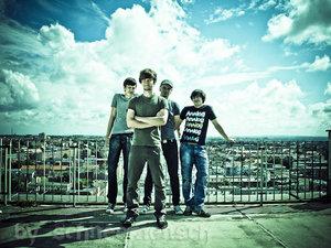DRUMMER in HALLE S. gesucht
