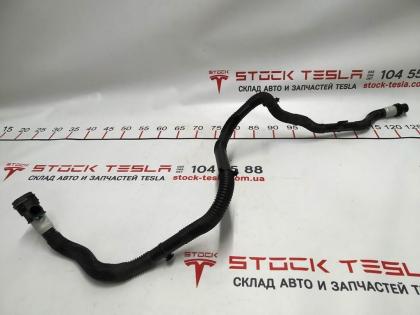 Hauptbatterie-Kühlsystemschlauch RWD Tesla Modell 3 1077592-77-F