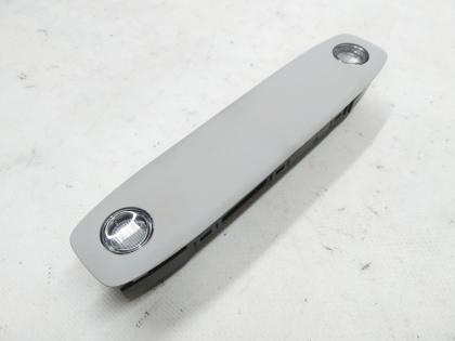Heckbeleuchtung Tesla Modell 3 1092575-00-J